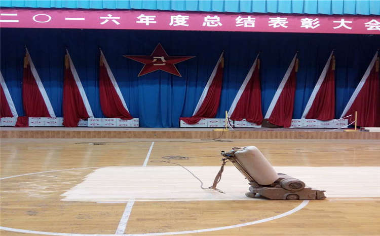 實(shí)木運(yùn)動(dòng)地板網(wǎng)