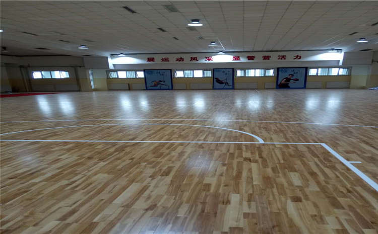 松木籃球館木地板圖片及價格
