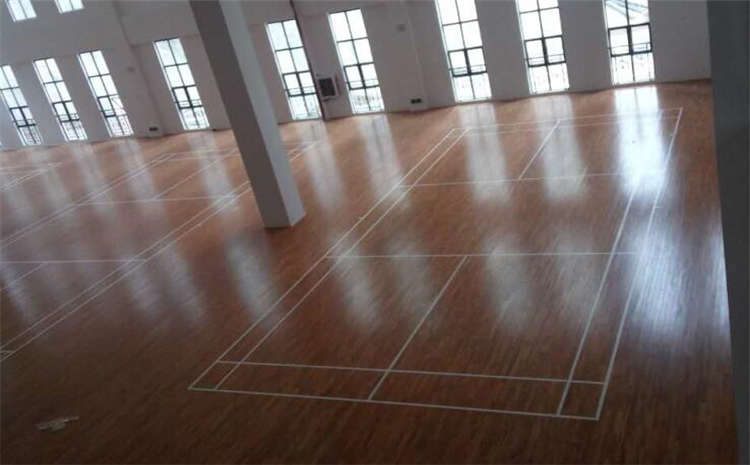 松木木地板籃球館每平米價格