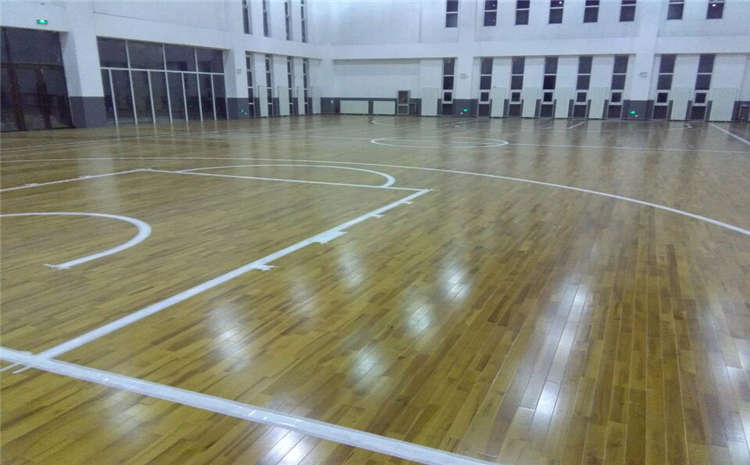 專業的NBA籃球場木地板多少錢一平米？